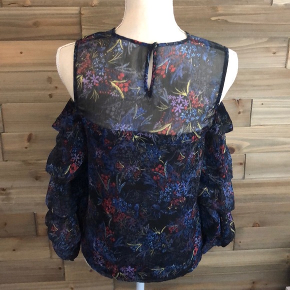 ❤️ H&M Cold Shoulder Sheer Blouse Size 6 ❤️ - Picture 4 of 4
